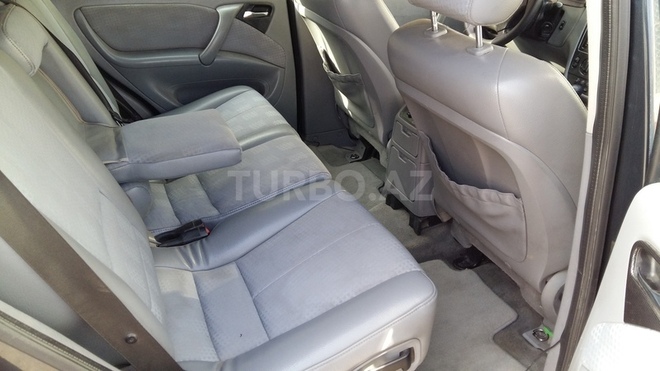 Mercedes ML 270 2001, 261,442 km - 2.7 l - Bakı