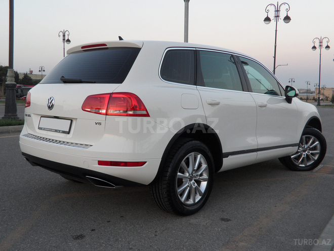 Volkswagen Touareg 2011, 78,000 km - 3.6 l - Bakı