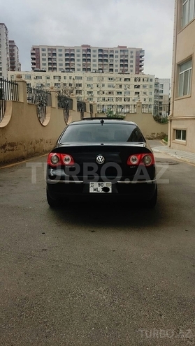 Volkswagen Passat 2005, 105,000 km - 2.0 l - Bakı