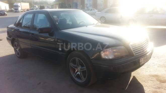 Mercedes C 200 1994, 250,000 km - 2.0 l - Bakı