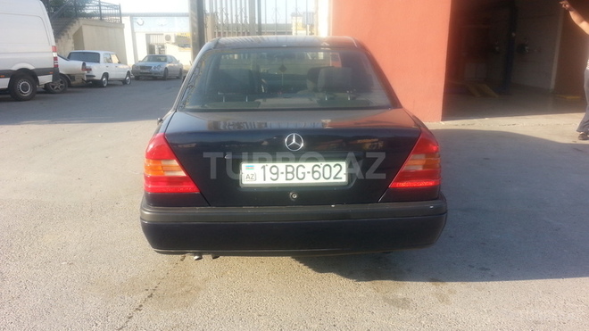 Mercedes C 200 1994, 250,000 km - 2.0 l - Bakı