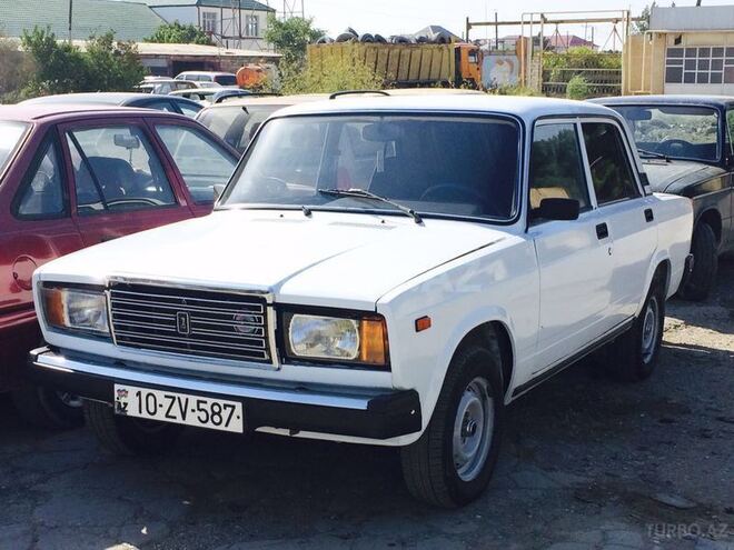 LADA (VAZ) 2107 2007, 240,000 km - 1.6 l - Bakı