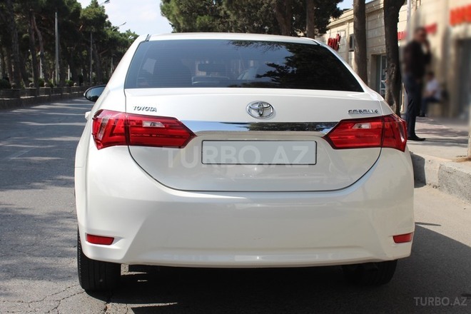 Toyota Corolla 2014, 68,000 km - 1.6 l - Bakı