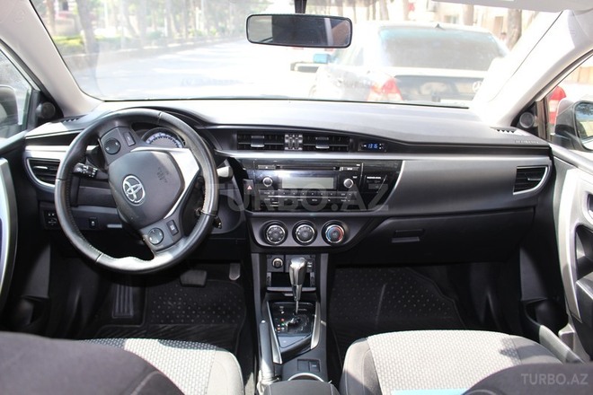 Toyota Corolla 2014, 68,000 km - 1.6 l - Bakı