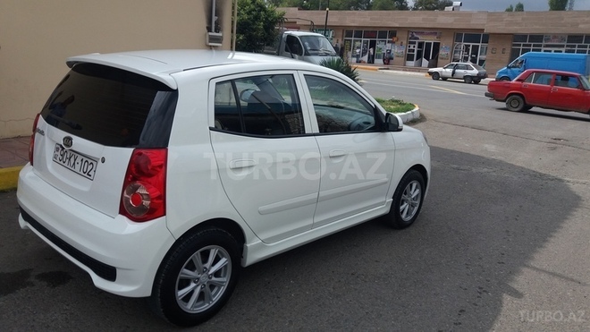 Kia Picanto 2010, 139,659 km - 1.1 l - Göygöl