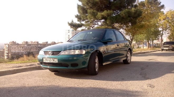 Opel Vectra 2000, 150,000 km - 1.6 л - Bakı