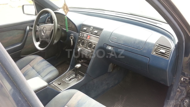 Mercedes C 200 1994, 250,000 km - 2.0 l - Bakı