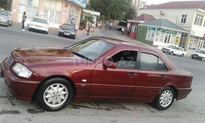 Mercedes C 180 1998, 250,786 km - 1.8 l - Bakı