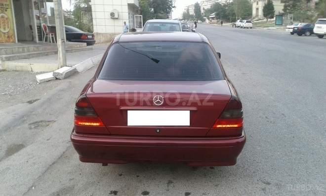 Mercedes C 180 1998, 250,786 km - 1.8 l - Bakı