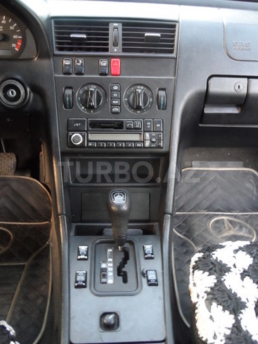 Mercedes C 200 1995, 466,000 km - 2.0 l - Bakı