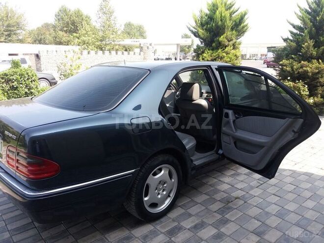 Mercedes E 280 1996, 282,000 km - 2.8 l - Bərdə