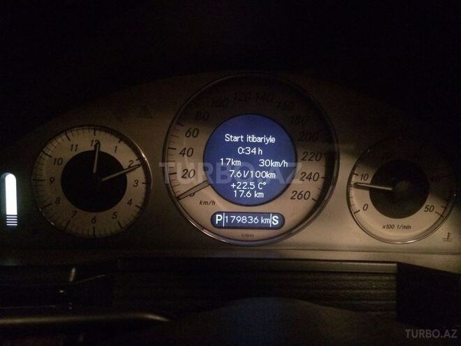 Mercedes E 220 2008, 180,000 km - 2.2 л - Bakı