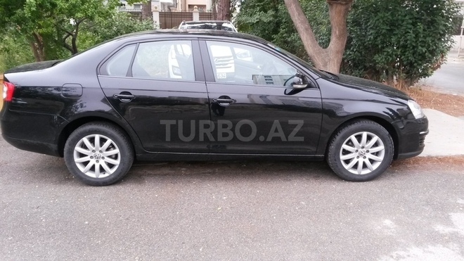 Volkswagen Jetta 2008, 97,000 km - 1.6 l - Bakı