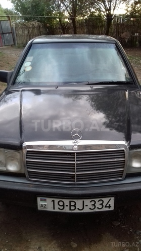 Mercedes 190 1991, 421,150 km - 2.0 л - Füzuli