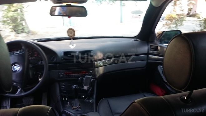 BMW 525 2001, 355,000 km - 2.5 l - Bakı