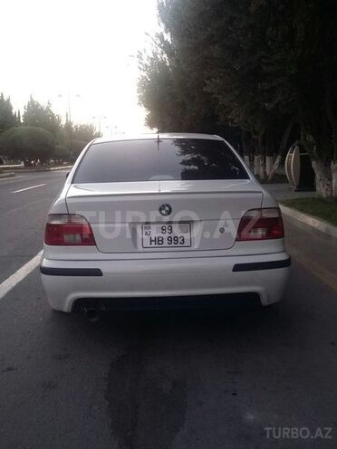 BMW 330 2001, 145,000 km - 3.0 l - Sumqayıt