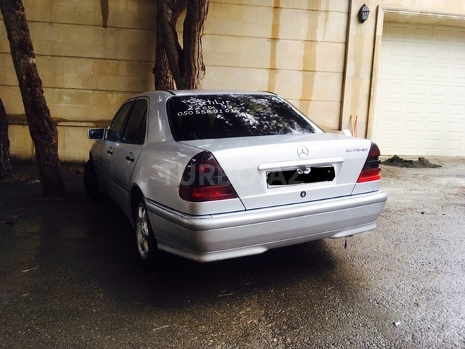 Mercedes C 220 1999, 388,000 km - 2.2 l - Bakı