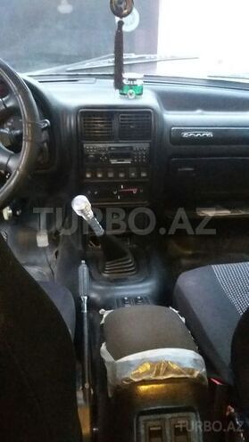 GAZ 31105 2004, 499,990 km - 2.4 l - Yevlax