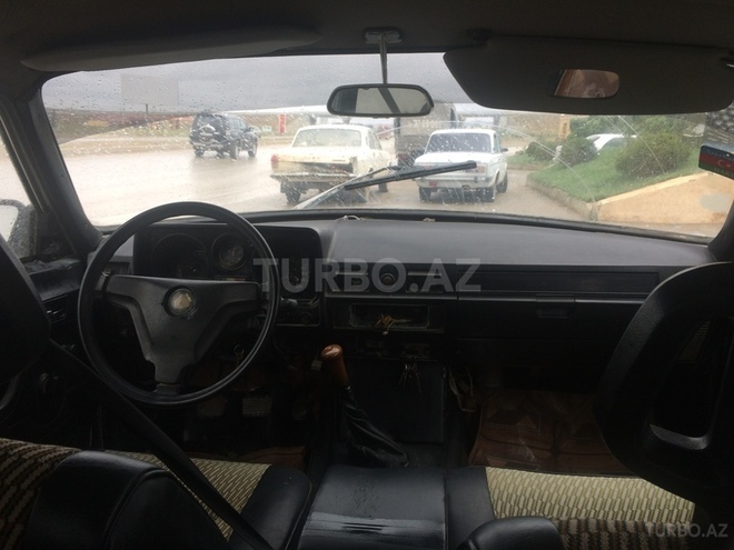 GAZ 24 1989, 456,808 km - 2.4 л - Bakı