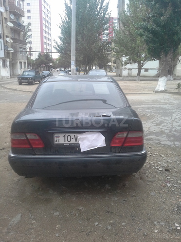 Mercedes E 280 1998, 275,000 km - 2.8 л - Sumqayıt