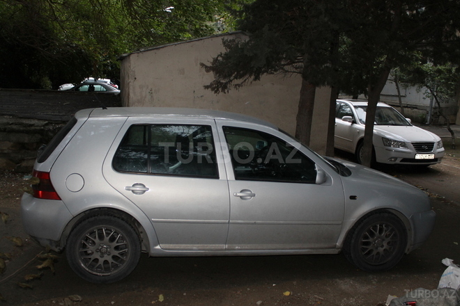 Volkswagen Golf 1999, 242,500 km - 1.8 л - Bakı
