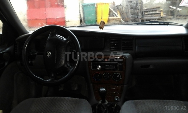 Opel Vectra 1996, 226,200 km - 2.0 l - Bakı