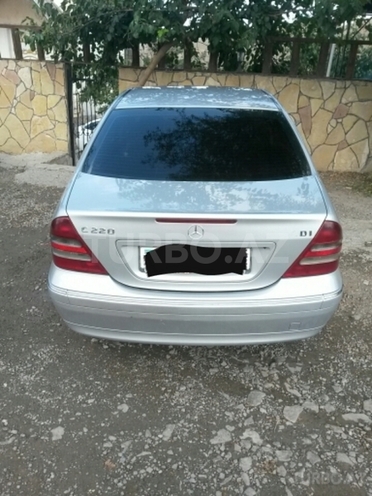 Mercedes C 220 2002, 193,000 km - 2.2 l - Göygöl