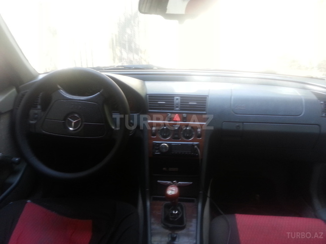 Mercedes C 180 1995, 150,000 km - 1.8 л - Bakı