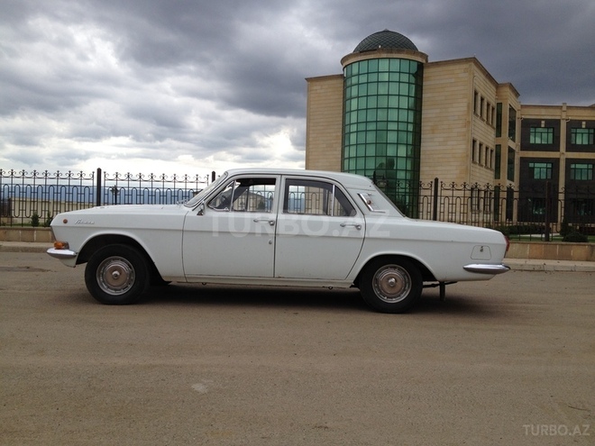 GAZ 24 1982, 352,100 km - 2.4 l - Cəlilabad