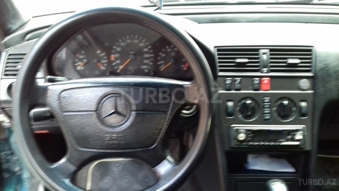 Mercedes C 220 1996, 287,458 km - 2.2 l - Bakı