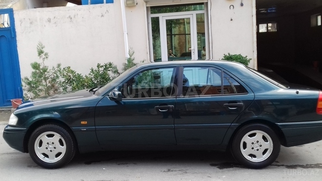 Mercedes C 220 1996, 287,458 km - 2.2 l - Bakı