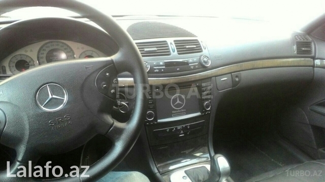 Mercedes E 270 2002, 280,000 km - 2.7 l - Bakı
