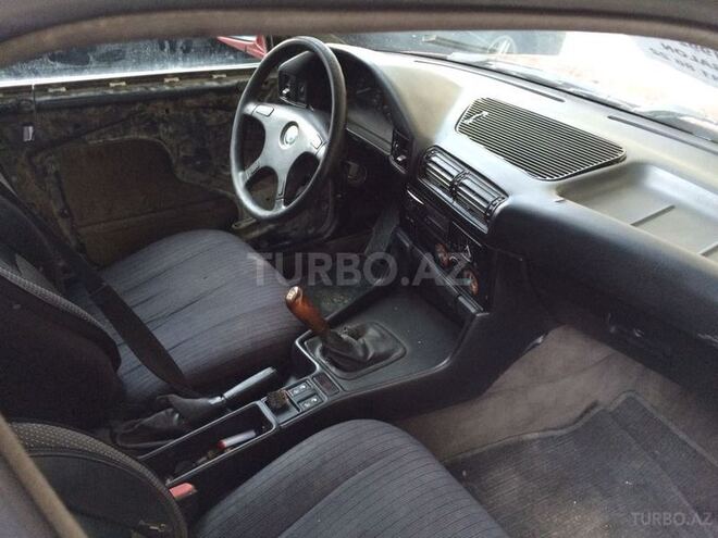 BMW 520 1992, 250,000 km - 2.0 l - Bakı