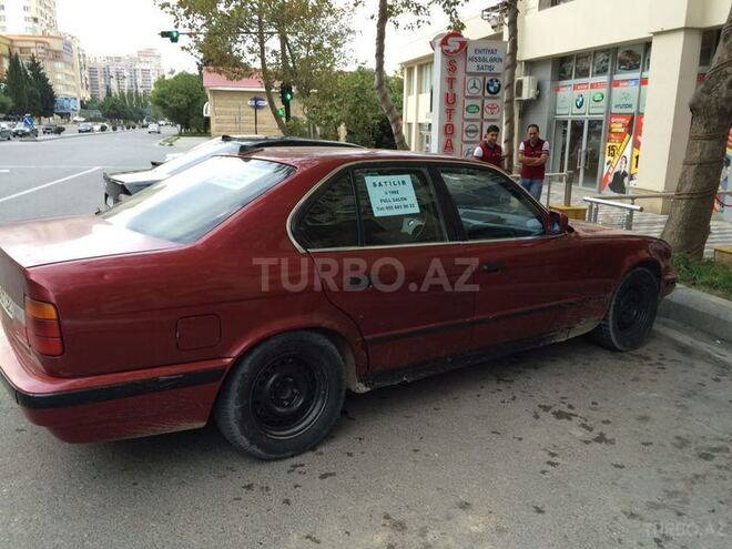 BMW 520 1992, 250,000 km - 2.0 l - Bakı