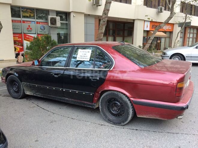BMW 520 1992, 250,000 km - 2.0 l - Bakı