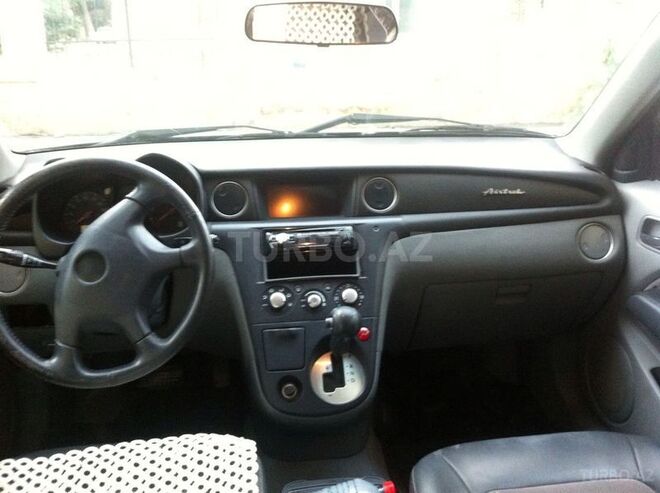 Mitsubishi Airtrek 2001, 197,000 km - 2.4 l - Bakı