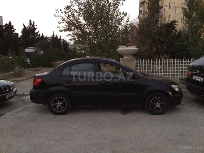 Kia Rio 2008, 220,000 km - 1.4 l - Sumqayıt