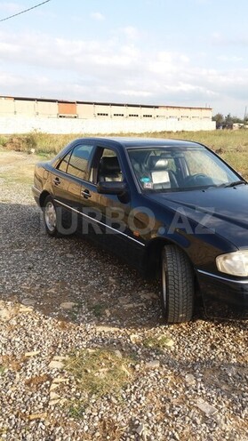 Mercedes C 240 1994, 301,000 km - 2.2 l - Sumqayıt