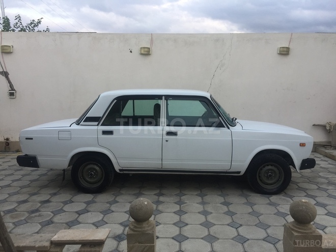 LADA (VAZ) 2107 2004, 85,000 km - 1.6 л - Bakı