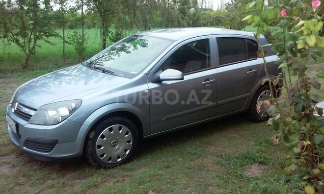 Opel Astra 2006, 270,000 km - 1.4 l - Bakı