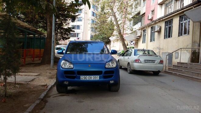 Porsche Cayenne 2005, 240,000 km - 4.5 l - Bakı