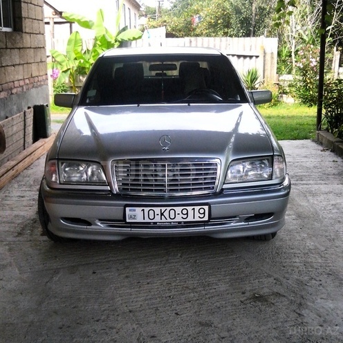 Mercedes C 180 1998, 220,000 km - 1.8 l - Zaqatala
