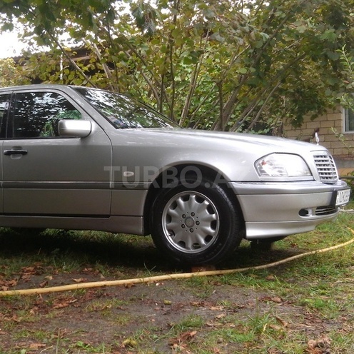 Mercedes C 180 1998, 220,000 km - 1.8 l - Zaqatala