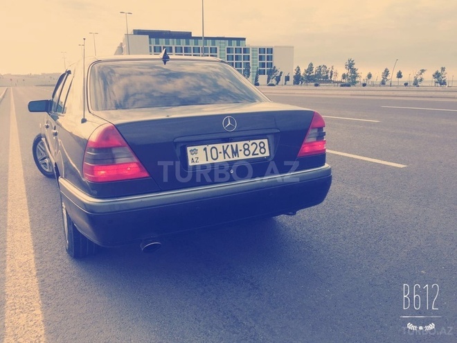Mercedes C 180 1993, 300,000 km - 0.1 л - Bakı