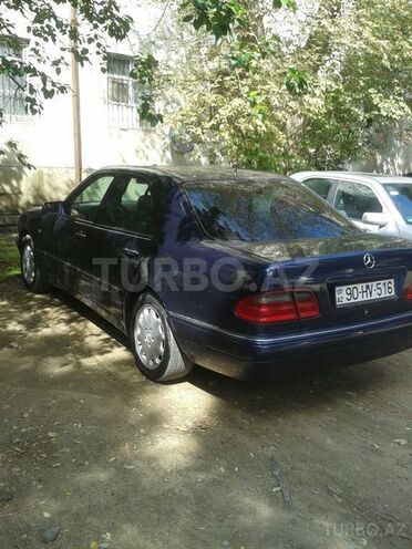 Mercedes E 230 1998, 350,000 km - 2.3 l - Bakı