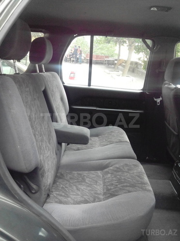 Nissan Terrano 1995, 234,090 km - 2.7 l - Bakı