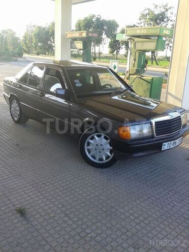Mercedes 190 1991, 300,000 km - 2.7 л - Ağcabədi