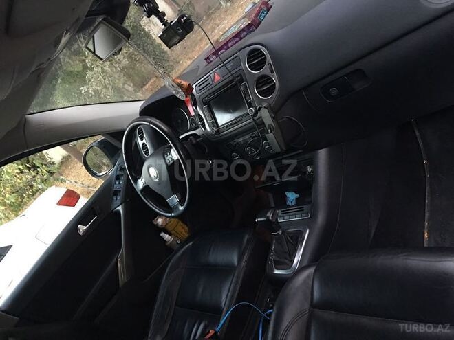 Volkswagen Tiguan 2009, 180,000 km - 2.0 l - Bakı