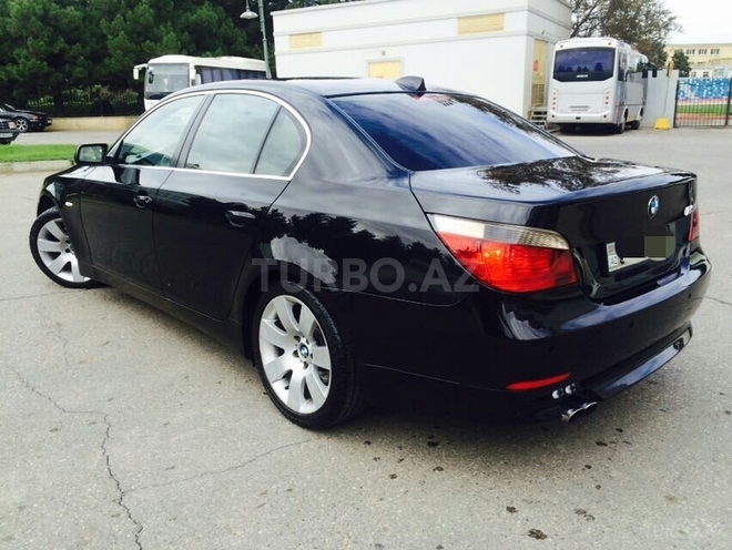 BMW 530 2004, 220,000 km - 3.0 l - Bakı