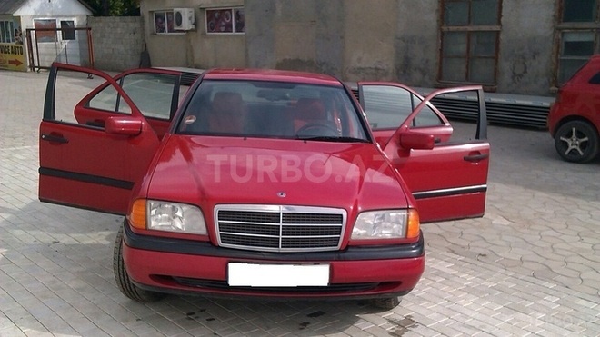 Mercedes C 180 1995, 150,000 km - 1.8 л - Bakı